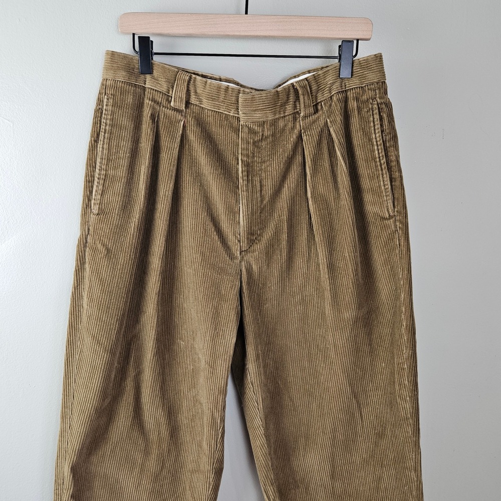 Vintage LL Bean‎ Wide Wale Corduroy Pleat Front Pants Men's Sz 33 Tan Trousers